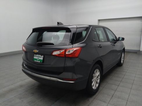 Used 2018 Chevrolet Equinox LS image 9