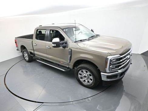 New 2026 Ford F250 Lariat w/ Chrome Package image 18