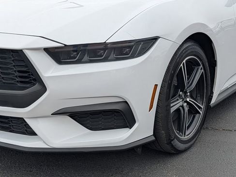 Certified 2025 Ford Mustang Premium image 2