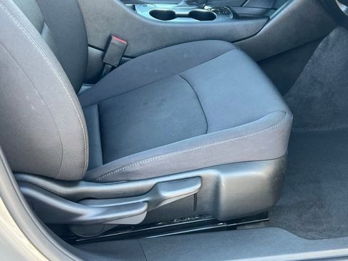 Used 2024 Chevrolet Malibu LS FWD image 16