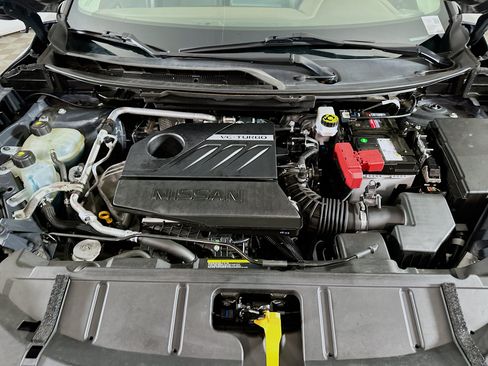 Used 2023 Nissan Rogue SV AWD/4WD image 32