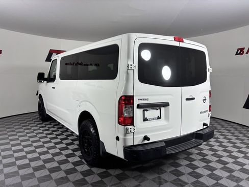 Used 2018 Nissan NV 3500 S image 4