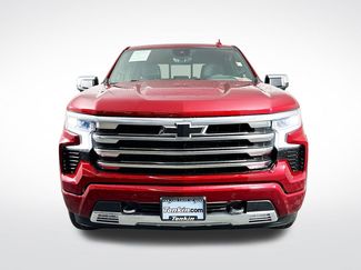 Used 2024 Chevrolet Silverado 1500 High Country w/ High Country Premium Package video 2