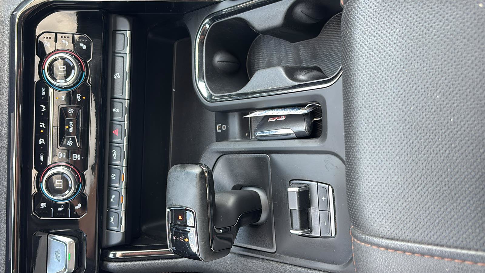 Used 2023 GMC Sierra 1500 AT4 w/ AT4 Premium Package AWD/4WD image 37