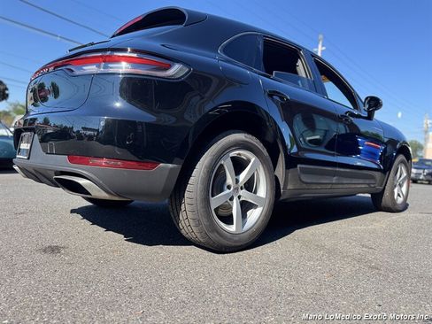 Used 2021 Porsche Macan image 11