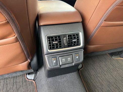 Used 2019 Subaru Outback 2.5i Touring AWD/4WD image 17