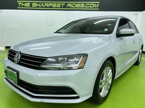 Used 2017 Volkswagen Jetta S FWD image 5