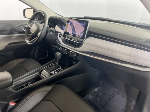 Used 2022 Jeep Compass Latitude image 26