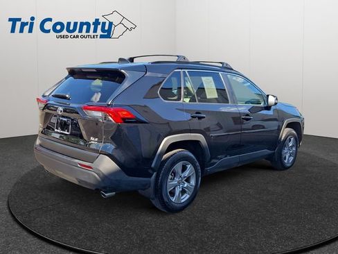 Certified 2025 Toyota RAV4 XLE w/ Convenience Package AWD/4WD image 8