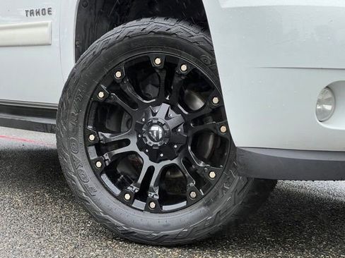 Used 2014 Chevrolet Tahoe LT AWD/4WD image 2