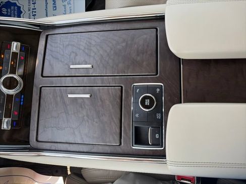 Used 2020 Lincoln Navigator Reserve w/ Luxury Package AWD/4WD image 24