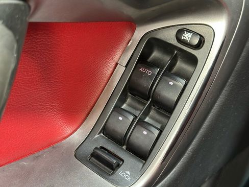 Used 2005 Subaru Outback 2.5i image 25