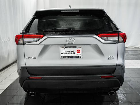 Used 2025 Toyota RAV4 XLE image 5
