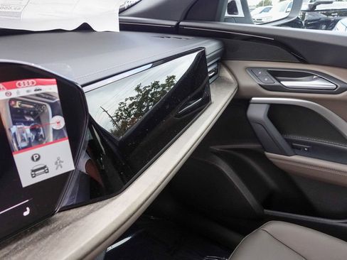 New 2025 Audi Q5 Premium image 21