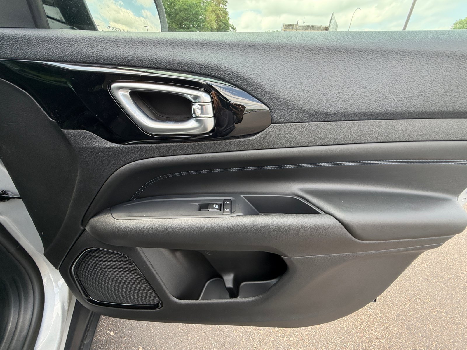 New 2026 Jeep Compass Latitude AWD/4WD image 24
