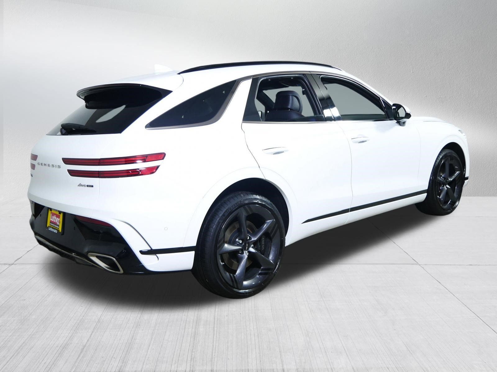 Certified 2026 Genesis GV70 3.5T Sport Prestige AWD/4WD image 7