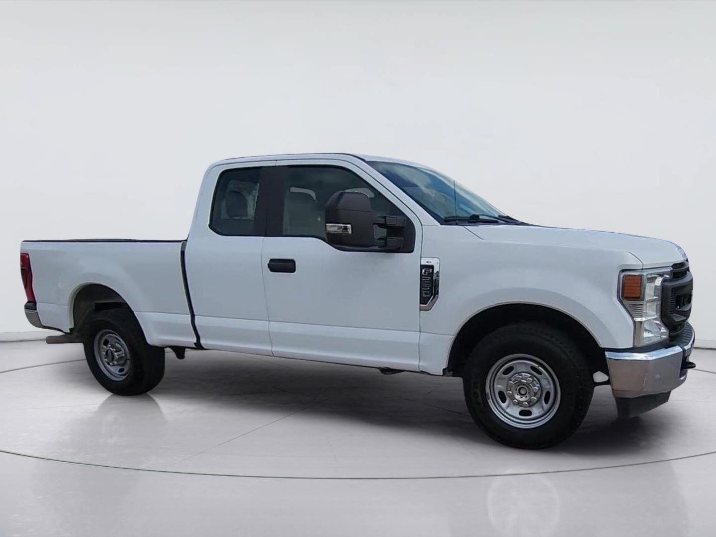 Used 2020 Ford F250 XL w/ Power Equipment Group RWD image 2