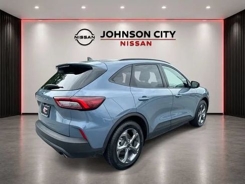 Used 2025 Ford Escape ST-Line FWD image 5