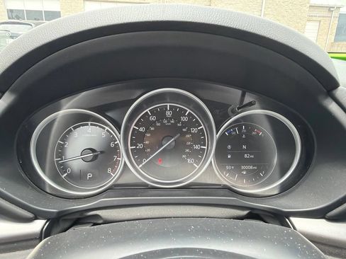 Used 2025 MAZDA CX-5 AWD 2.5 S w/ Preferred Package image 11
