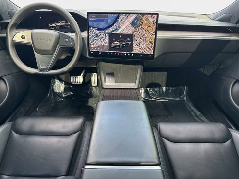 Used 2023 Tesla Model S image 32
