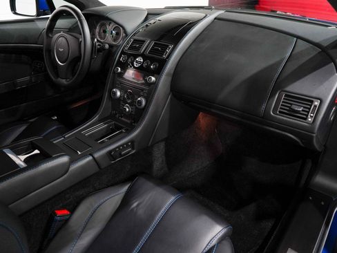 Used 2015 Aston Martin V8 Vantage image 17
