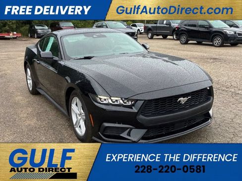 Used 2026 Ford Mustang Coupe RWD image 1