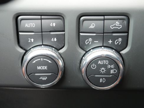 Certified 2023 GMC Sierra 1500 Denali Ultimate AWD/4WD image 37