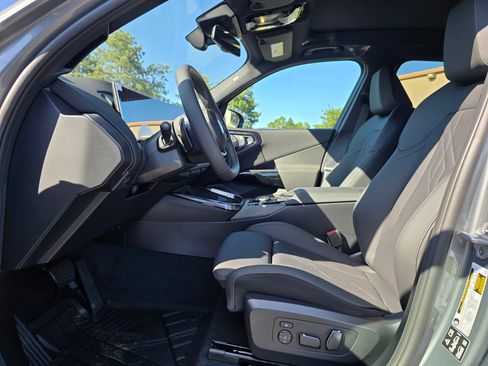 New 2026 BMW X3 xDrive30i w/ Convenience Package AWD/4WD image 39