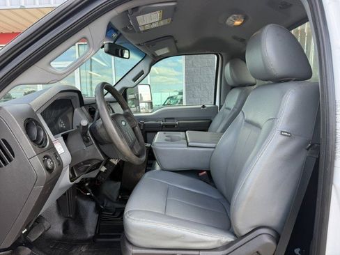 Used 2016 Ford F550 4x4 Regular Cab Super Duty image 20