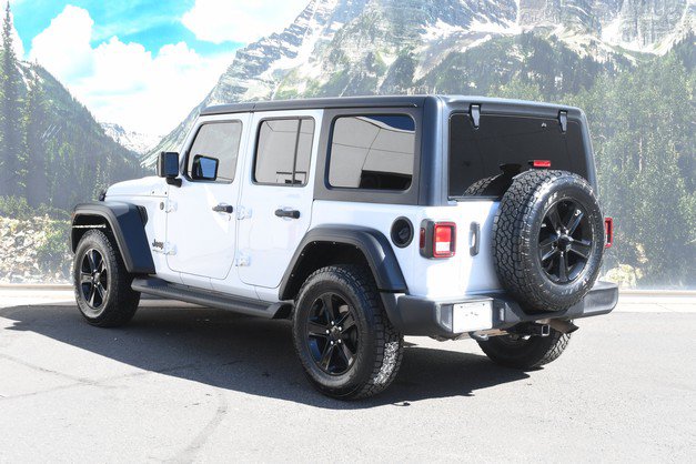 Used 2021 Jeep Wrangler Unlimited Sport AWD/4WD image 9
