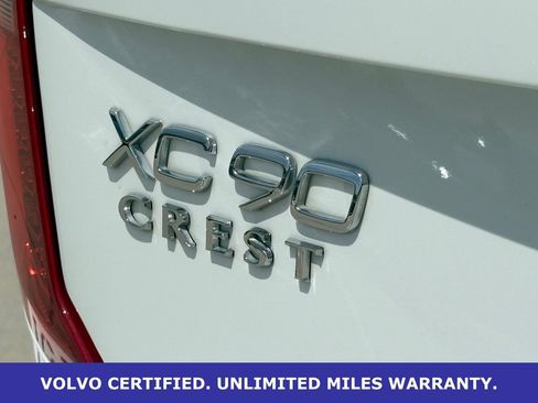 Certified 2024 Volvo XC90 T8 Plus w/ Protection Package Premier AWD/4WD image 9
