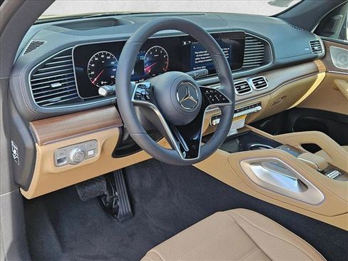 New 2026 Mercedes-Benz GLE 580 4MATIC image 9