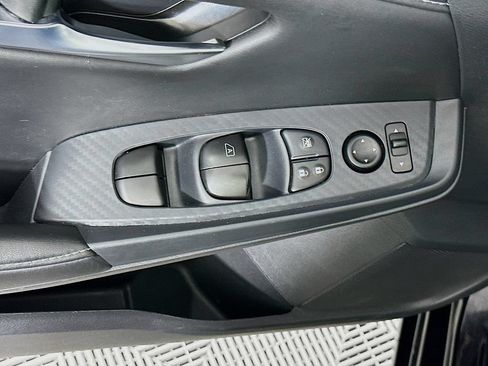Certified 2025 Nissan Sentra SV FWD image 25