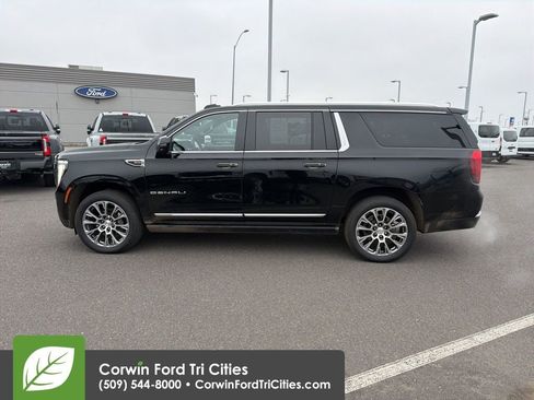 Used 2025 GMC Yukon XL Denali image 8