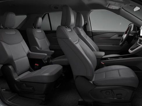 New 2026 Ford Explorer Active w/ Active Comfort Package image 28