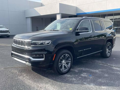 Used 2022 Jeep Grand Wagoneer Series I AWD/4WD image 11