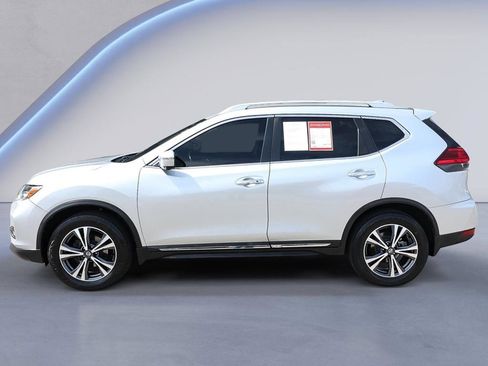 Used 2017 Nissan Rogue SL w/ SL Premium Package AWD/4WD image 3
