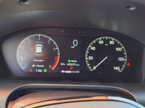 Used 2024 Honda HR-V Sport image 17