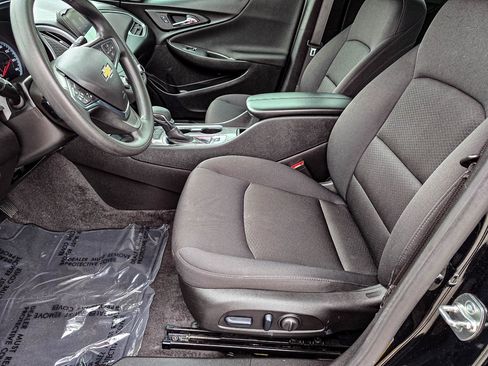 Certified 2025 Chevrolet Malibu LT image 21