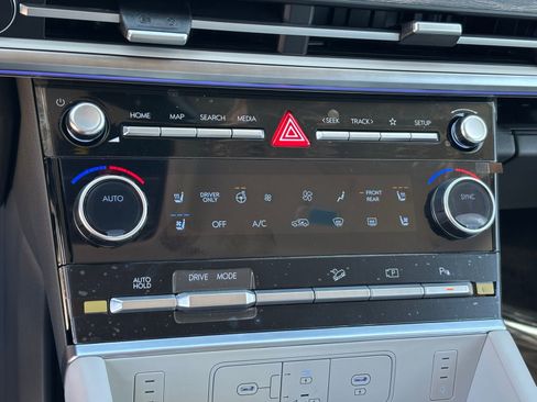 New 2026 Hyundai Santa Fe Calligraphy image 23