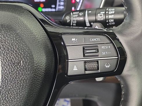 Used 2024 Honda Pilot Elite image 30