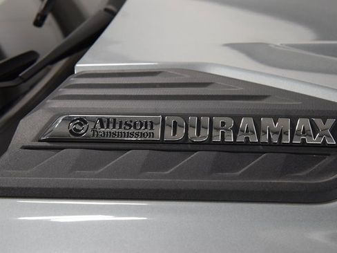 Used 2024 Chevrolet Silverado 3500 W/T image 16