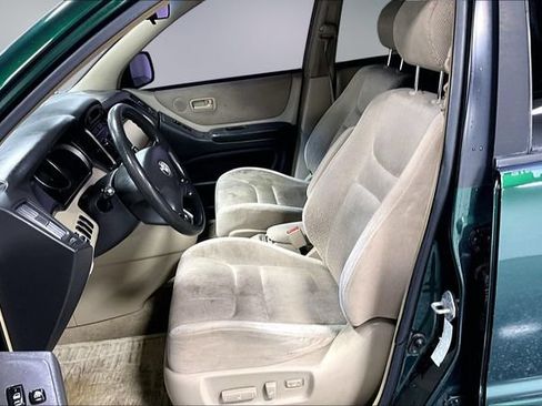 Used 2001 Toyota Highlander 4WD V6 w/ Appearance Pkg image 10