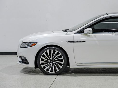 Used 2017 Lincoln Continental Black Label w/ Rear-seat Package AWD/4WD image 12