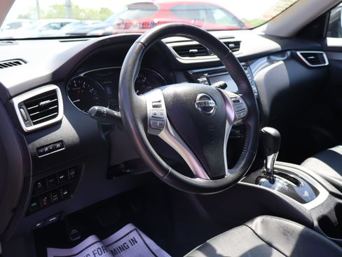 Used 2016 Nissan Rogue SL w/ SL Premium Package AWD/4WD image 22