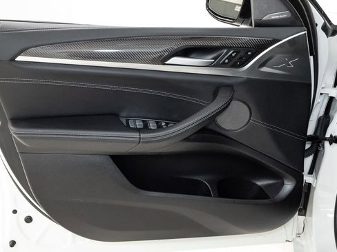 Used 2023 BMW X4 M40i AWD/4WD image 10