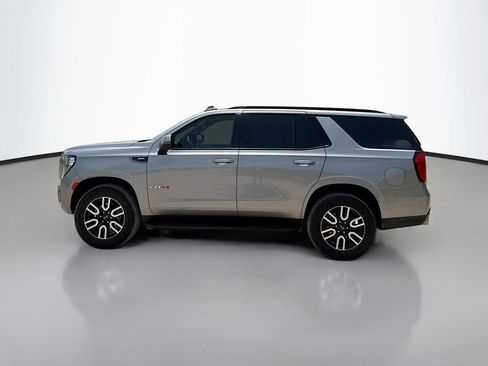 Used 2024 GMC Yukon AT4 w/ Technology Package AWD/4WD image 4