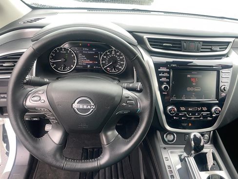 Used 2024 Nissan Murano SV w/ SV Midnight Edition Package AWD/4WD image 11