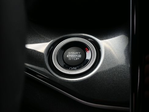 Used 2023 Jeep Grand Cherokee Altitude image 22