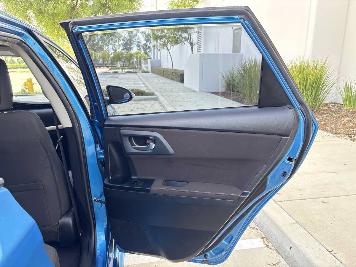 Used 2017 Toyota Corolla iM w/ Carpet Mat Package FWD image 13